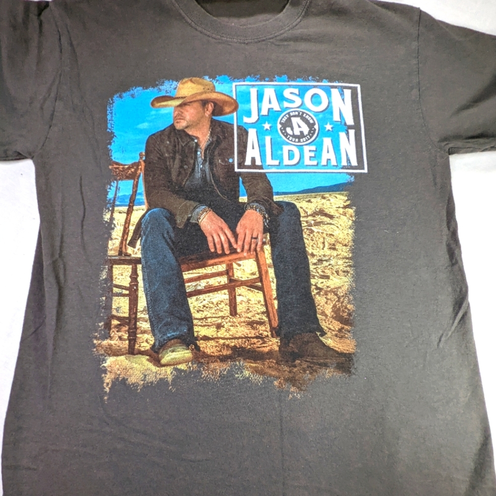 Jason Aldean 01 The Don't Know 2017 Concert Tee With Tour Cities on Back Small